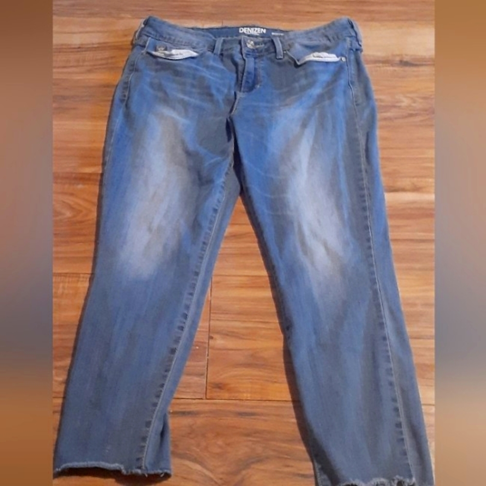 Denizen from Levi's boyfriend jeans